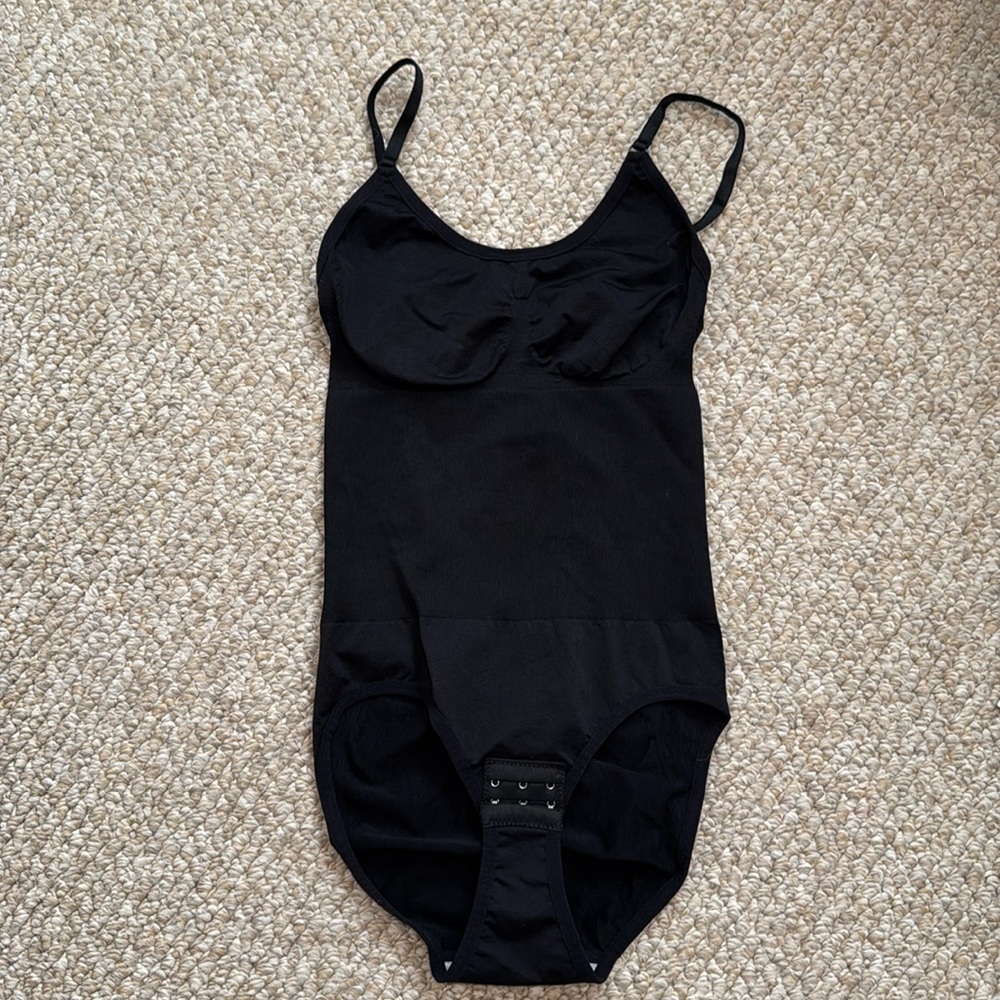 NWOT black Shapeware bodysuit with adjustable straps
